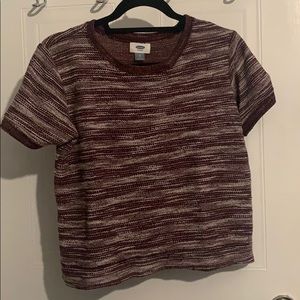 **Like NEW** Cute Maroon T-shirt